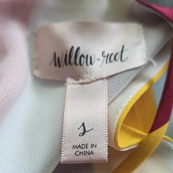 Willow + Root Rainbow Stripe Tie Front Halter Top Size Large 100% Poly - Picture 7 of 8